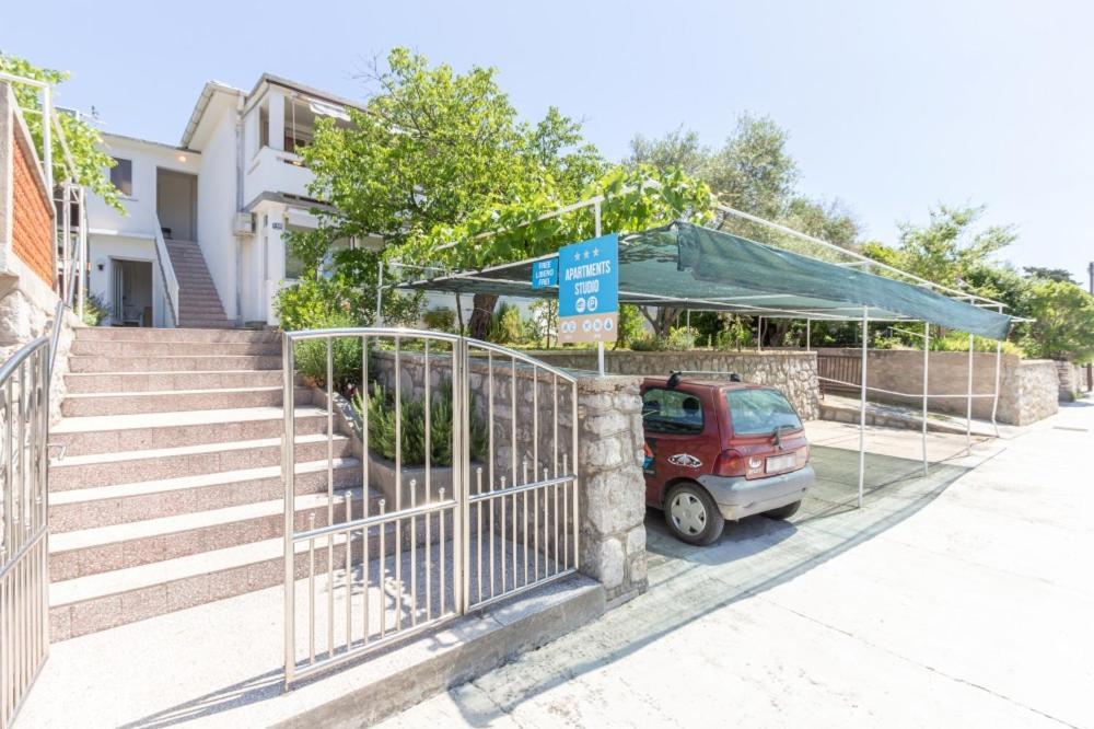 Apartments Meri Baška Εξωτερικό φωτογραφία